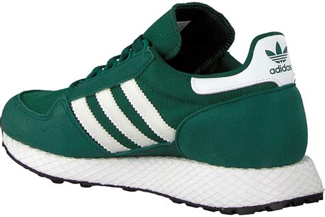 adidas schuh grün|Adidas green sneakers.